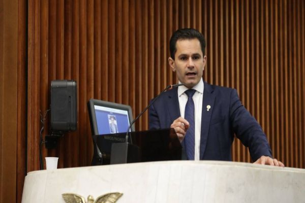 Pacheco encaminha requerimento à saúde e manifesta preocupação com fechamento do Hospital do Coração