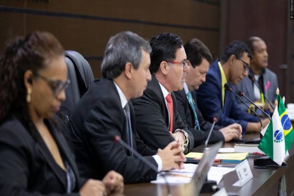 Aprovado pagamento de 13º aos vereadores de Cascavel, a partir da próxima legislatura