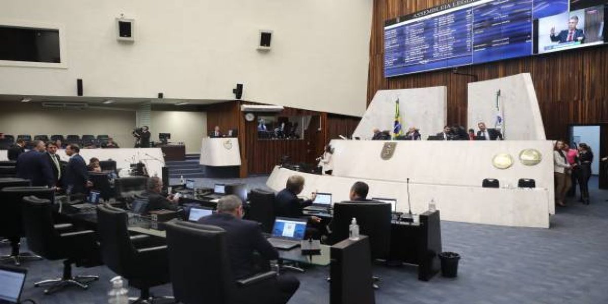 Assembleia aprova projeto que reforça caixa da Defensoria Pública em R$ 20 milhões