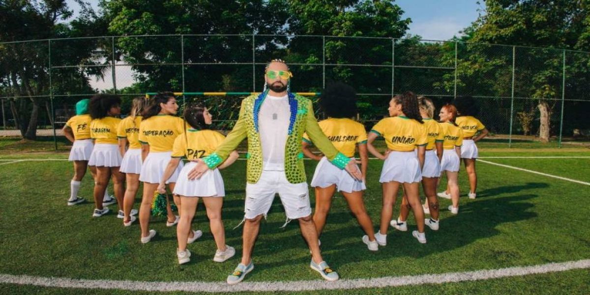 1ª música nacional da Copa do Mundo 2023 é de Latino; veja vídeo