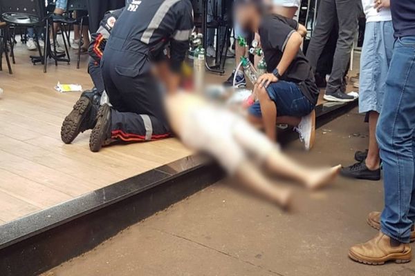 Mulher passa mal ao comemorar gol; Samu age rápido e reverte parada cardiorrespiratória