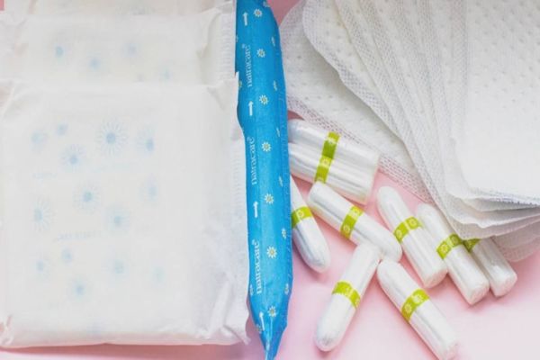 Projeto que isenta o ICMS sobre absorventes nas compras públicas começa a tramitar na Alep