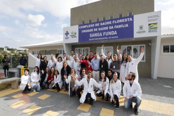 Cascavel abre festividades de aniversário presenteando a região norte com moderno complexo de saúde