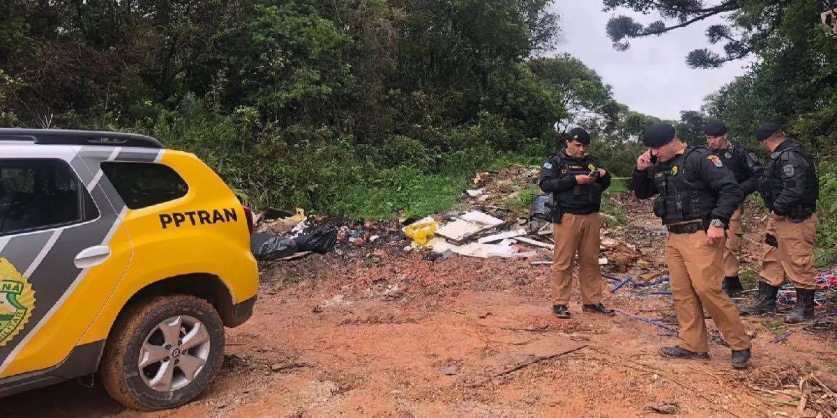 Morador vai pegar lenha e encontra corpo de mulher em decomposição no Paraná