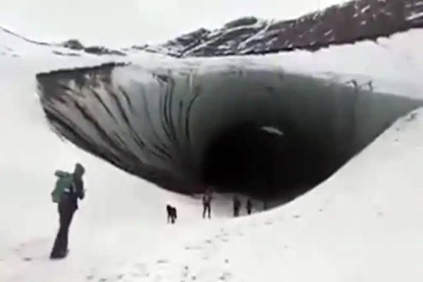 Turista brasileiro morre esmagado por bloco de gelo em caverna na Patagônia