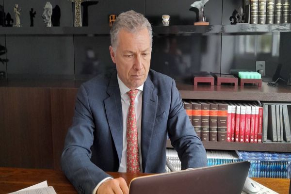 Advogado de Josué de Souza e José Carlos comenta decisão que resulta em troca de vereadores