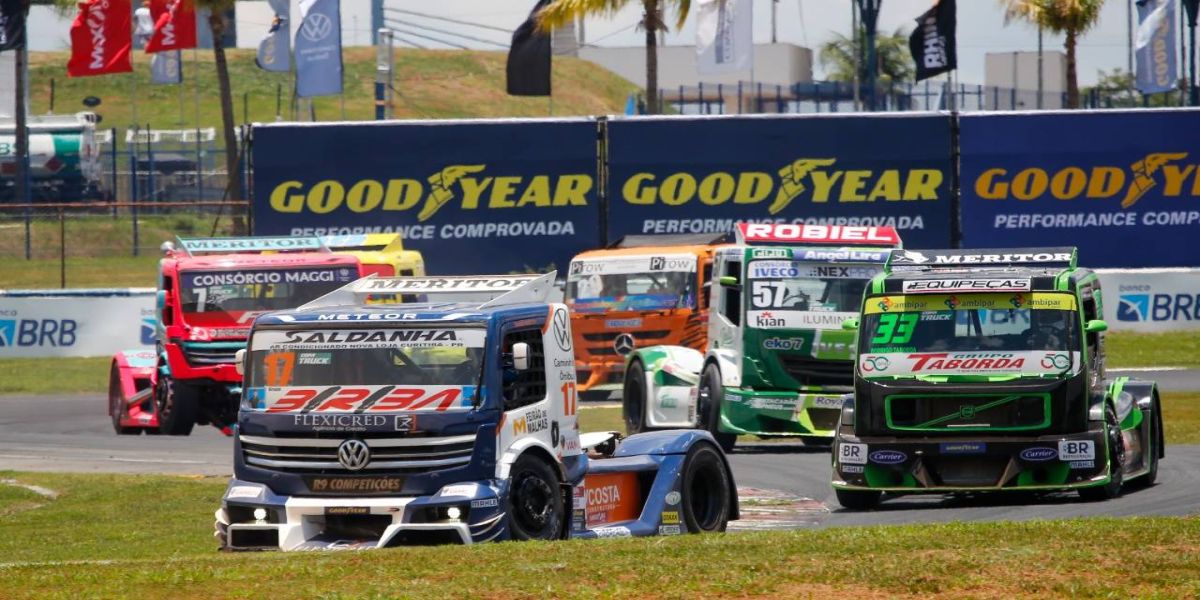 Thiago Rizzo vence última corrida da temporada da Copa Truck, entre os Super Trucks