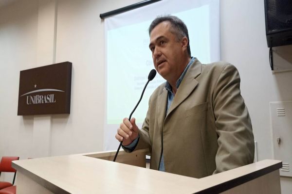 Saúde capacita equipes para controle da dengue e inicia os preparativos para o Dia D