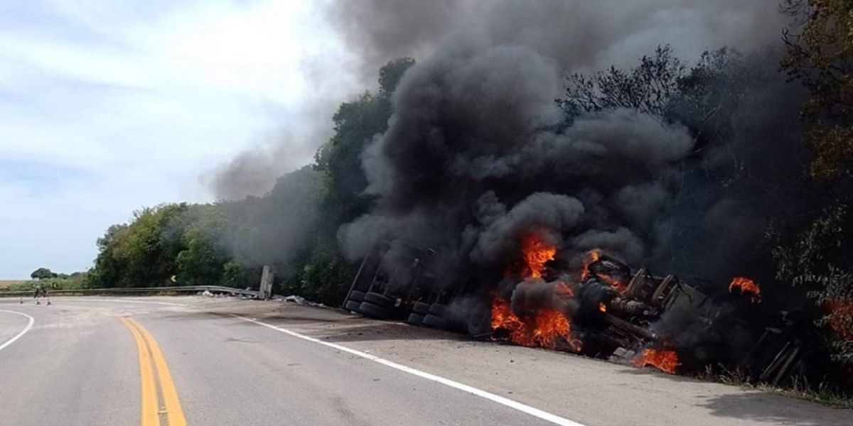 Caminhoneiro de Cascavel morre em gravíssimo acidente de trânsito na BR-392