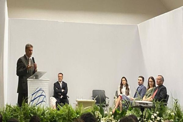 Paranhos participa da inauguração da Central de Medidas Socialmente Úteis