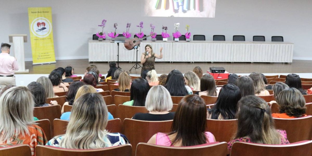 Dia do Diretor Escolar: Em Cascavel data é lembrada com homenagens