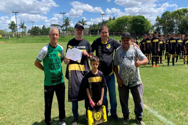 Sicoob Credicapital participa do evento “Primavera Aurinegra” realizado pelo FC Cascavel