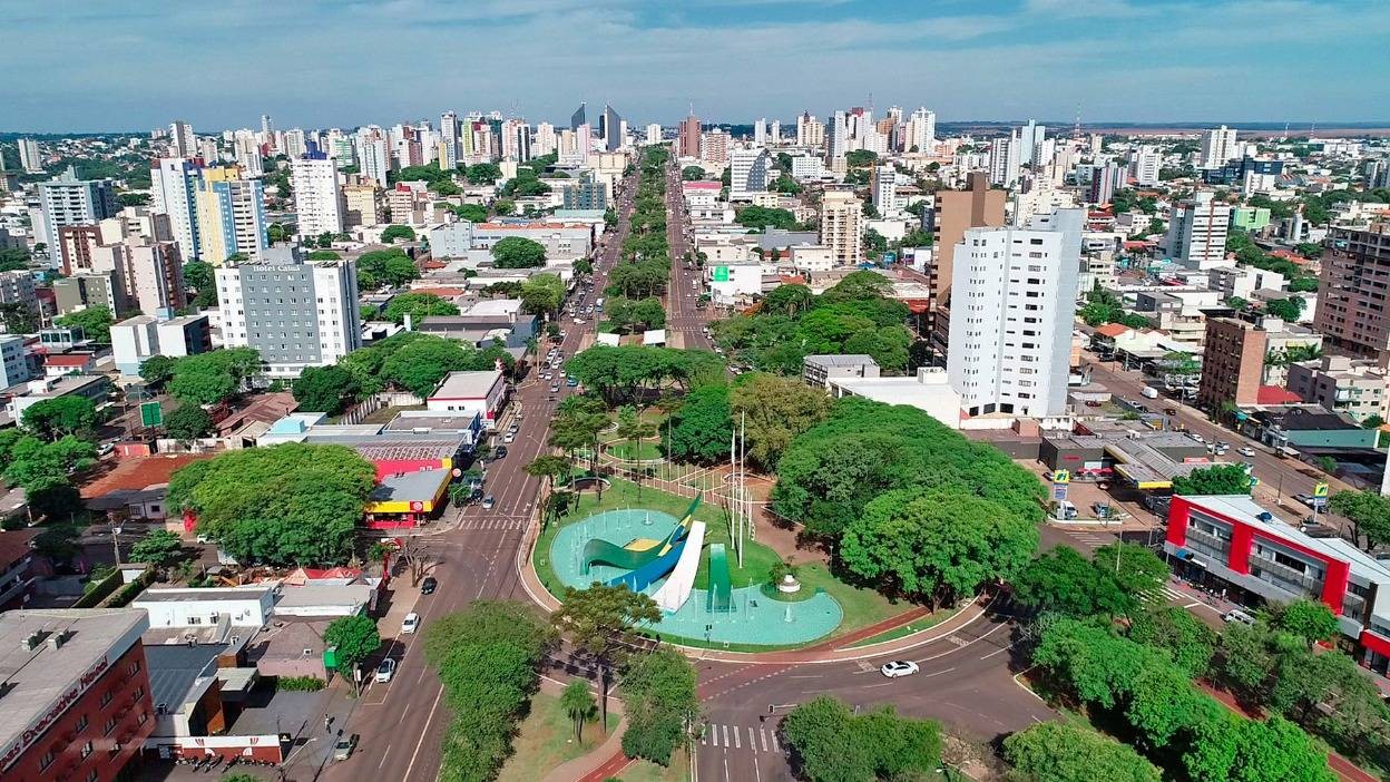 Aniversário de 71 anos de Cascavel terá bolo, almoço dos pioneiros e abertura do Natal do Oeste
