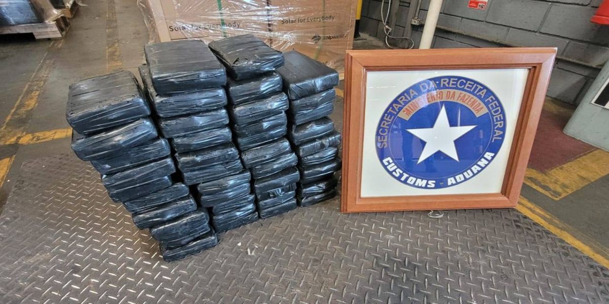 Receita Federal apreende 52 kg de cocaína no Porto de Paranaguá