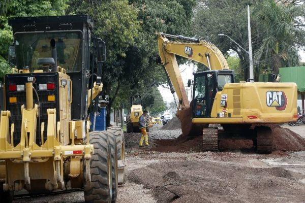 Prefeitura de Cascavel restaura malha asfáltica com recape na Recife