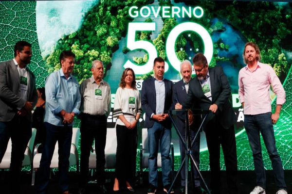 BRDE e Parque Tecnológico Itaipu assinam acordo para investimentos em inovação no Oeste