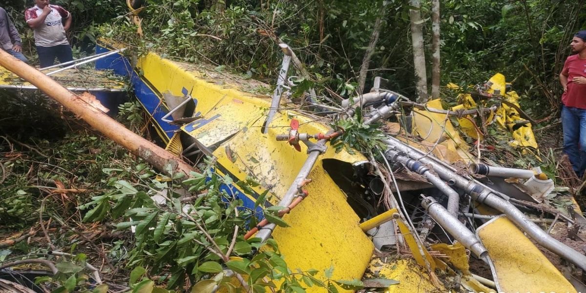Avião cai em mata fechada ao lado na BR-163; Piloto do oeste do Paraná não resistiu e veio a óbito