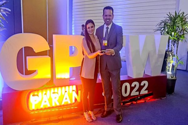 Pelo quarto ano, Sicoob Credicapital está entre as melhores empresas para trabalhar no Paraná 