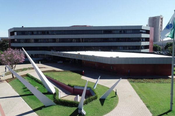 Concurso Público: Mais de 10,5 mil candidatos farão provas neste fim de semana em Cascavel