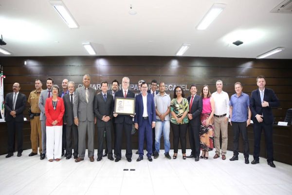 Juiz Rosaldo Pacagnan agora é cidadão honorário de Cascavel