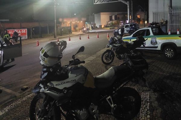 Com a CNH provisória, condutor embriagado "dá fuga" em blitz e contabiliza quase 8mil em multas