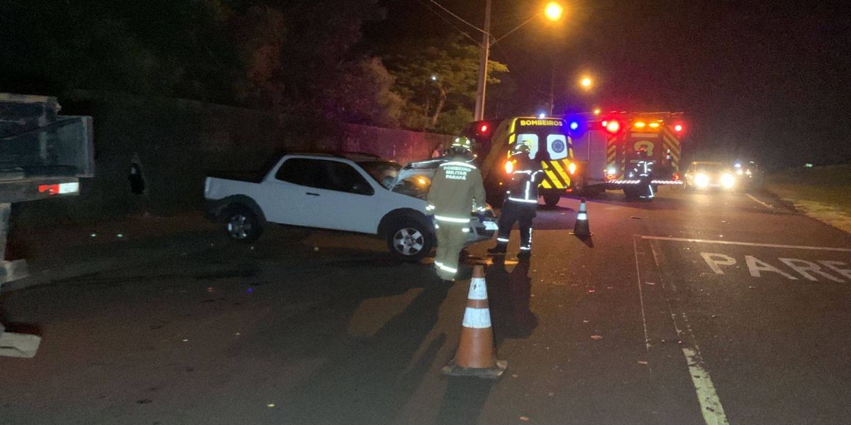 Colisão frontal é registrada na marginal da PRc-467, em Cascavel