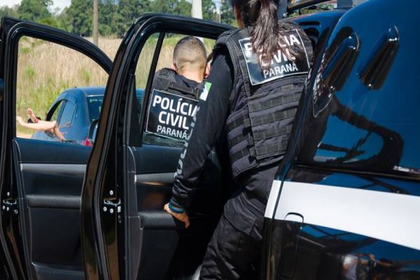 Polícia Cívil prende 11 pessoas ligadas a roubos de caminhonetes no Oeste do Paraná
