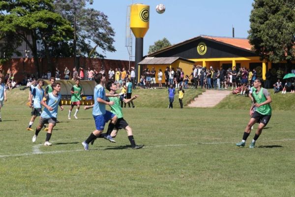 Mais de 200 atletas participam de testes para integrar base do Cascavel