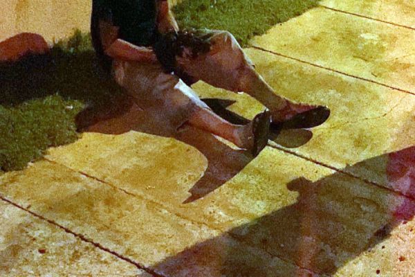 Imagem referente a notícia: Briga de Casal termina com homem esfaqueado na mão no Jardim Riviera