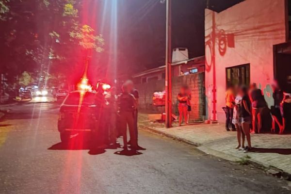 Jovem de 21 anos é executado a tiros na cabeça dentro da kitnet em Cafelândia