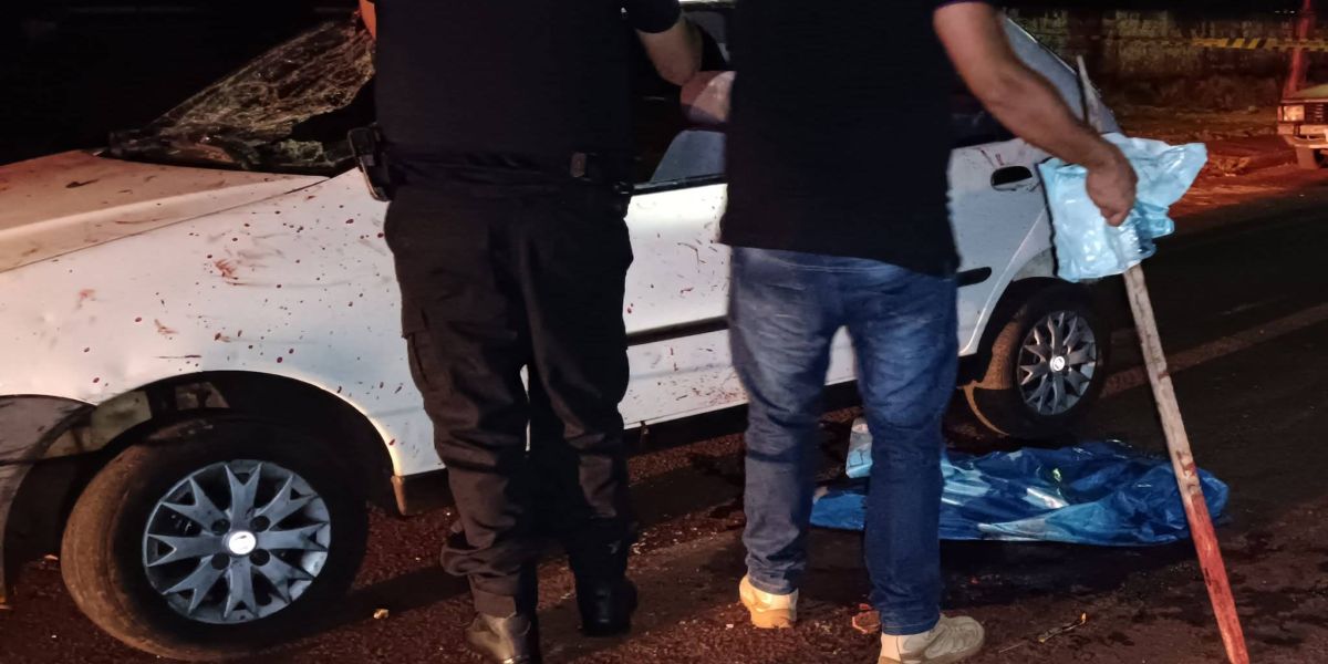 Após atropelar pedestres, motorista é espancado com golpes de madeira e morre no Paraná