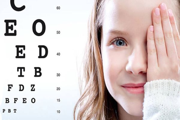 Saúde ocular na infância: qual a idade ideal para os pais levarem os filhos ao oftalmologista?