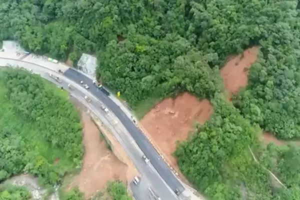 PRF libera BR-376 parcialmente nesta quarta-feira (7) em Guaratuba