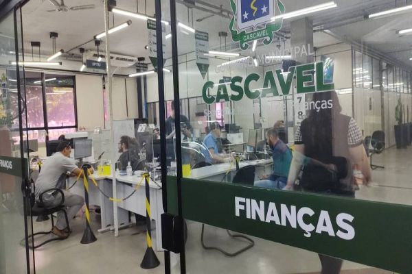 Contribuintes podem aderir ao Refic até o dia 21 de dezembro