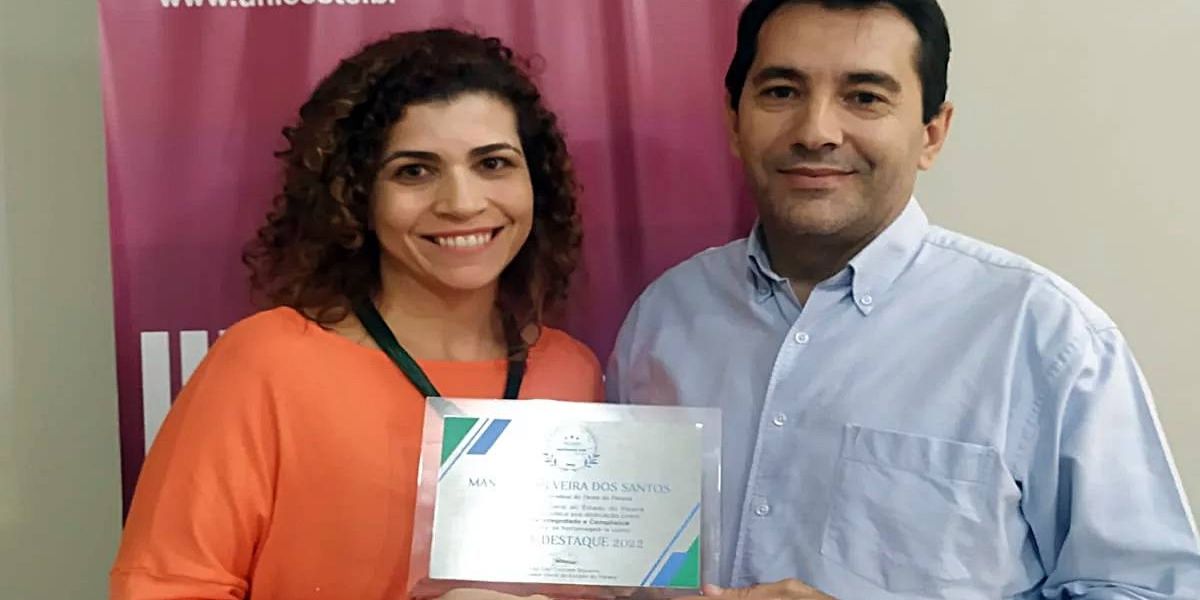 Agente da Unioeste é destaque em premiação da Controladoria-Geral do estado do Paraná