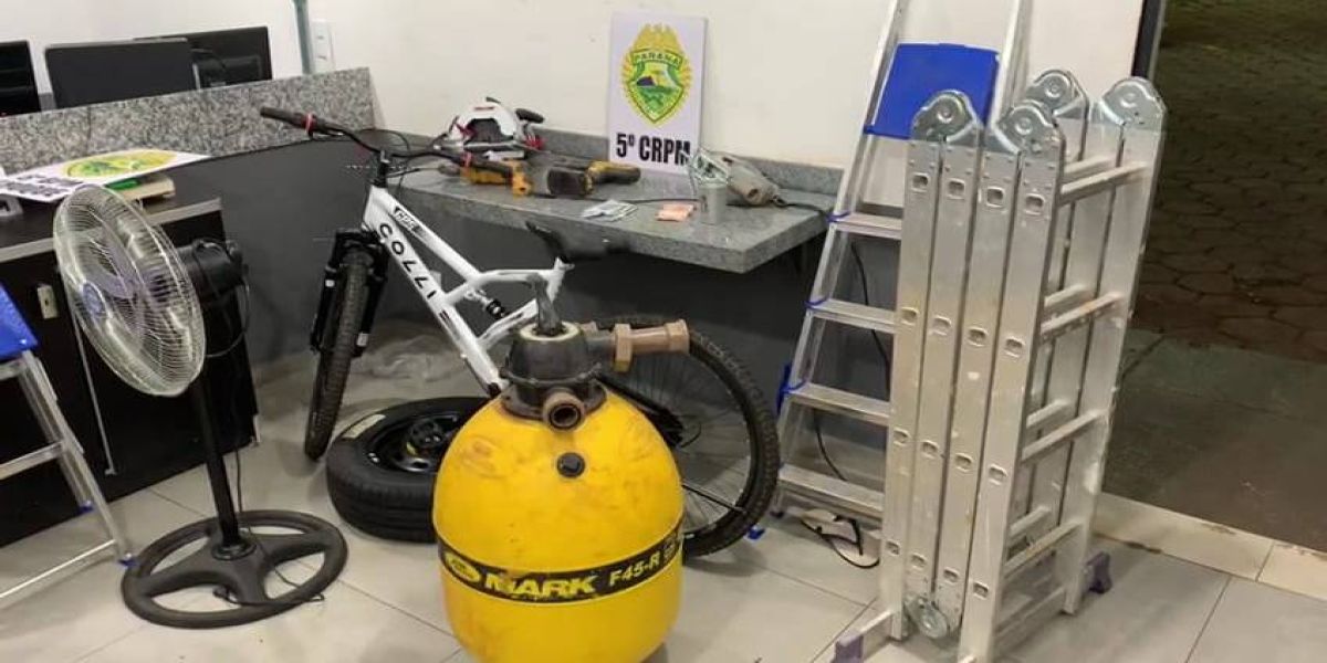 Polícia Militar fecha ponto de drogas em barracão de reciclagem no centro de Cascavel