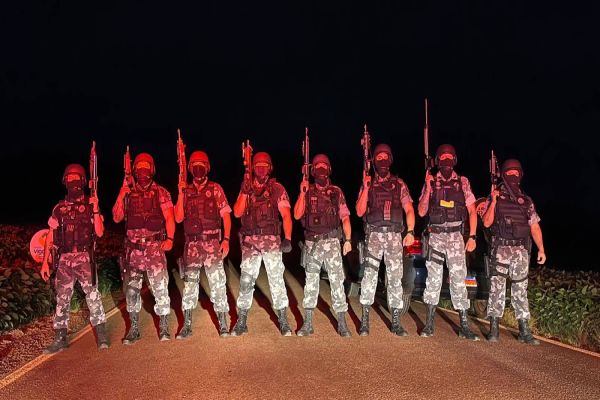 Imagem referente a notícia: Forças de segurança realizam Exercício Simulado contra Crimes Violentos, em Cascavel