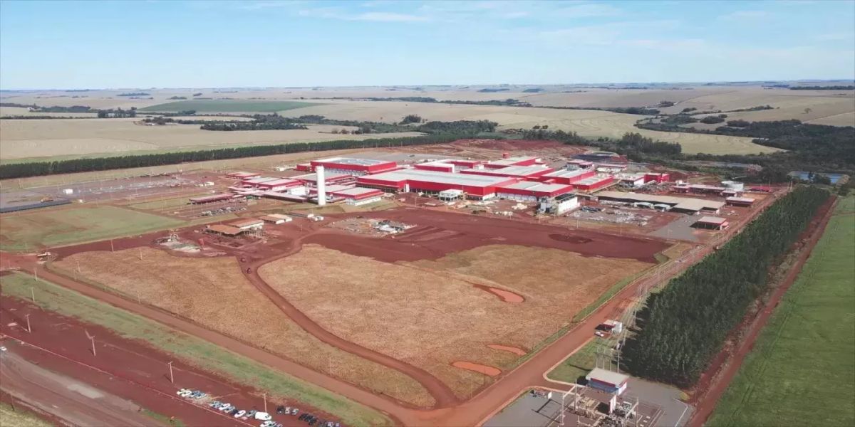 Frimesa inaugura o maior frigorífico de suínos da América Latina no oeste do Paraná