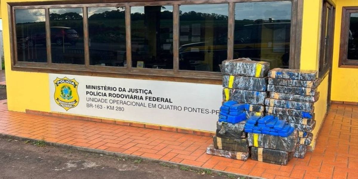 PRF apreende mais de meia tonelada de maconha na BR-163 no oeste do Paraná