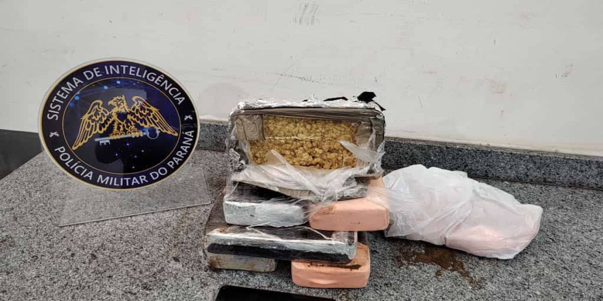 Mulher é detida pela Inteligência da PM após comprar passagem com cartão clonado e com 7kg de Crack