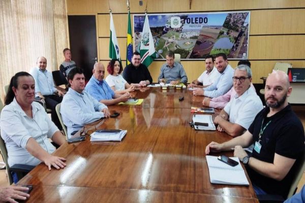 Florir Toledo e Projovem terão bolsas de R$ 200,00