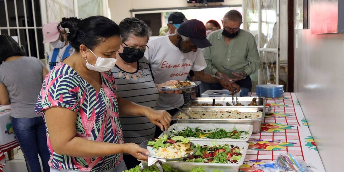 LFCC promove festa de encerramento do ano para pacientes na Casa de Apoio