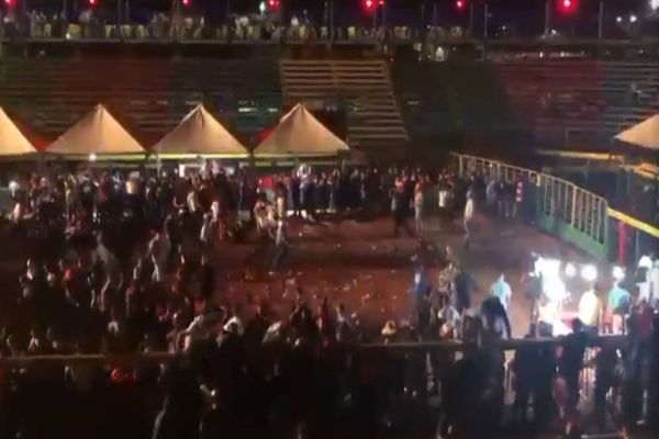 Policiais militares são detidos após atirar durante show de Maiara e Maraisa