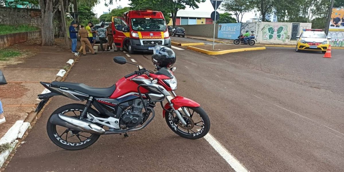 Atropelamento por moto deixam 3 feridos no La Salle em Toledo