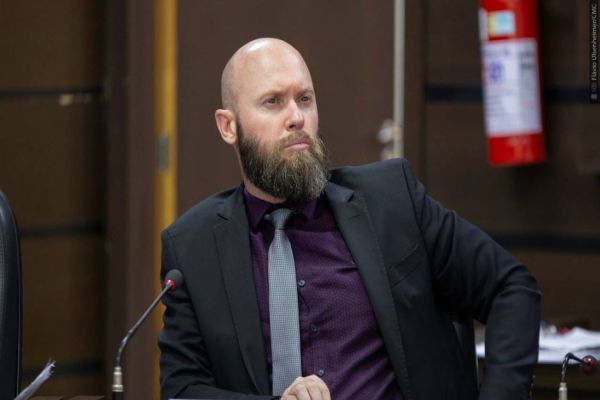 Quais são as emendas impositivas apresentadas pelo vereador Cleverson Sibulski?