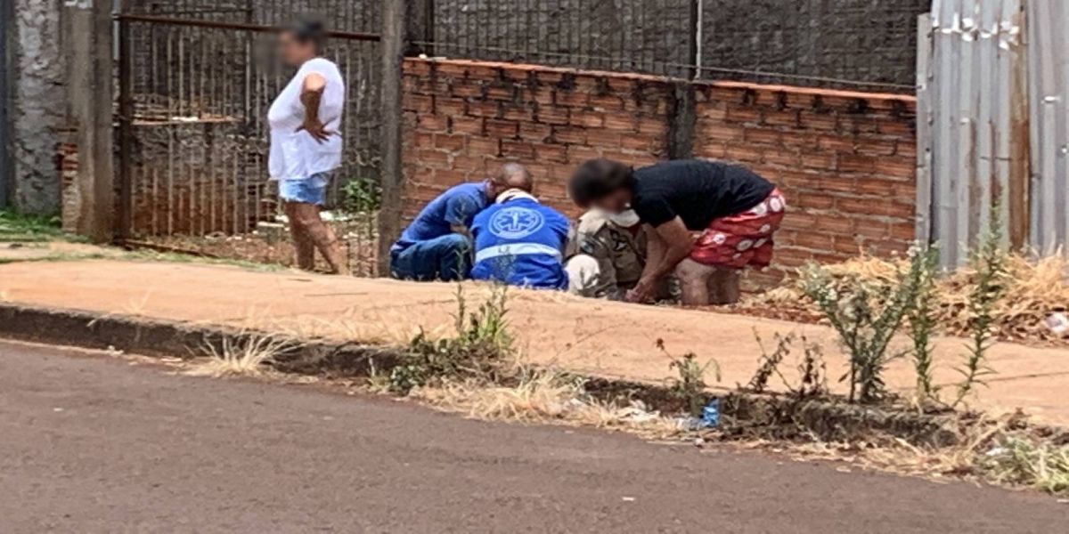 Mulher de 44 anos sofre fratura na perna após cair de Scooter no bairro Brasília em Cascavel