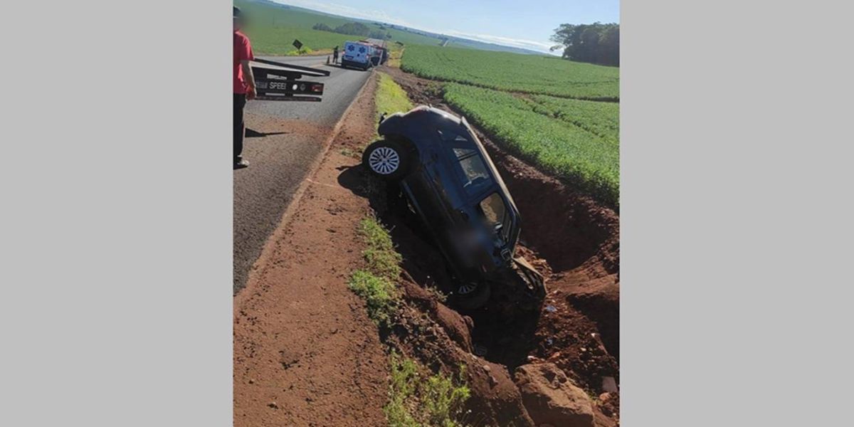 Quatro pessoas ficam feridas em acidente na PR-364, próximo a Encantado