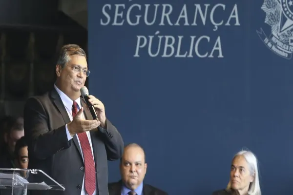 Foto relacionada a notícia: Flávio Dino diz que sua gestão será marcada pela defesa da democracia