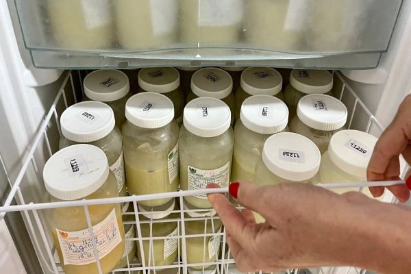 Banco de leite do HUOP mantém a média de 250 litros de leite por mês