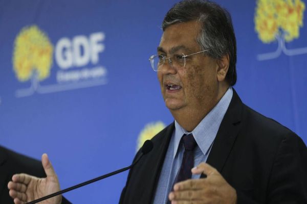 Ministro da Justiça diz que ordem é prender golpistas em flagrante